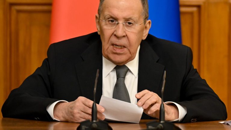 Lavrov Rusia nu va ataca Europa dar va reactiona cu o actiune militara pe scara larga