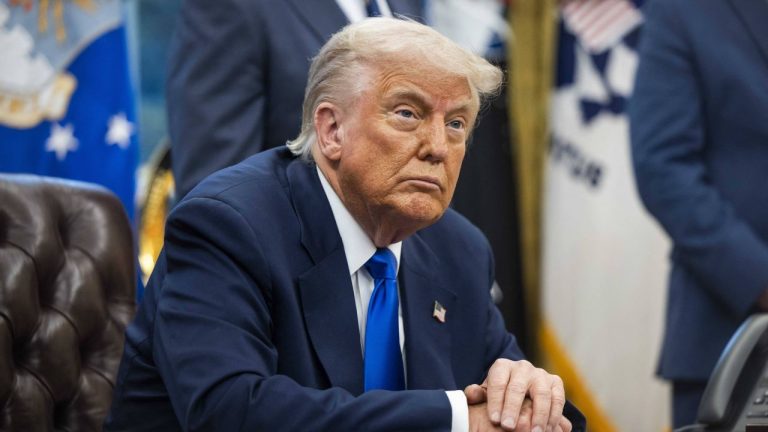 SUA impun condiții stricte Iranului pentru un acord. Trump ar urmări, de fapt, un singur obiectiv în Teheran. SUA impun conditii stricte Iranului pentru un acord Trump ar urmari de fapt un singur obiectiv in Teheran