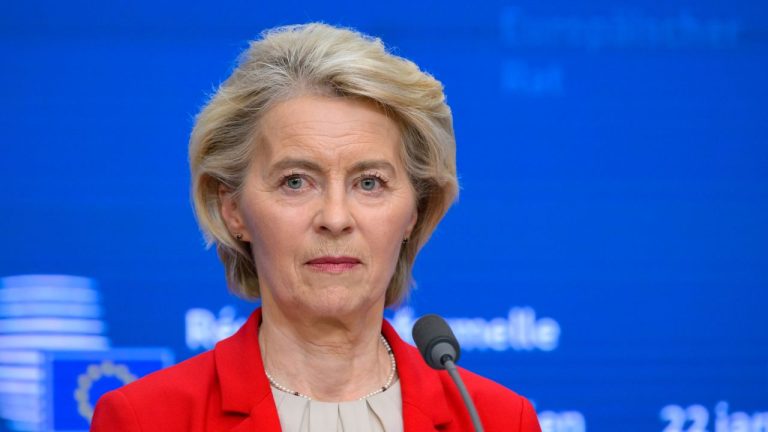 Tensiuni în Orientul Mijlociu. Ursula von der Leyen convoacă pentru luni o reuniune specială a colegiului de securitate al Comisiei Europene. Tensiuni in Orientul Mijlociu Ursula von der Leyen convoaca pentru luni o reuniune speciala a colegiului de securitate al Comisiei Europene