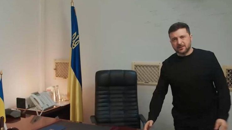 Zelenski dezvăluie pentru prima dată buncărele secrete din Kiev, de unde a coordonat contraofensiva Ucrainei. Zelenski dezvaluie pentru prima data buncarele secrete din Kiev de unde a coordonat contraofensiva Ucrainei