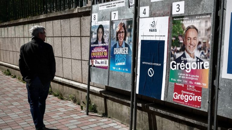 Alegeri locale în Franța. Miză politică imensă în Hexagon, înainte de scrutinul prezidențial. Competitie strânsă la Paris. Alegeri locale in Franta Miza politica imensa in Hexagon inainte de scrutinul prezidential Competitie stransa la Paris