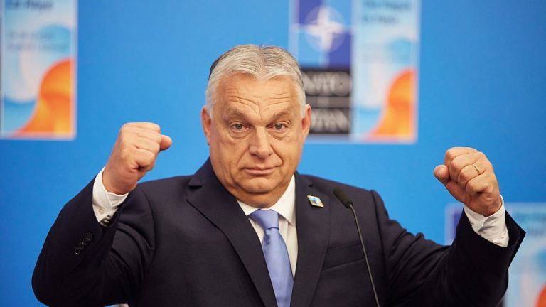 Cererea lui Viktor Orban la summitul UE pentru ca Ucraina să primească fondurile: „Am câștigat prima bătălie” Cererea lui Viktor Orban la summitul UE pentru ca Ucraina sa primeasca fondurile Am castigat prima batalie
