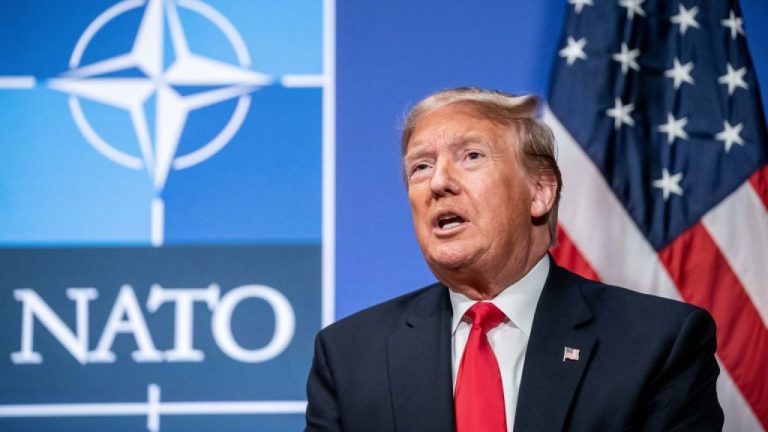 Donald Trump, un nou atac asupra aliaților din NATO: „Nu au făcut absolut nimic” Donald Trump un nou atac asupra aliatilor din NATO Nu au facut absolut nimic