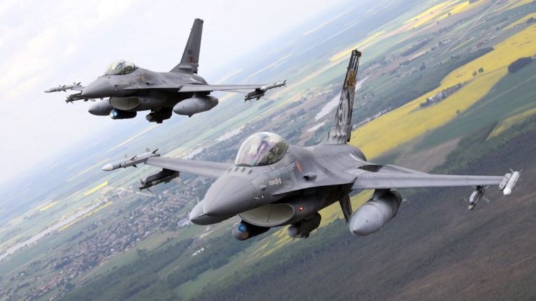 Grecia va desfasura nave de razboi si avioane F16 in Cipru ca reactie la atacul cu drona asupra bazei britanice