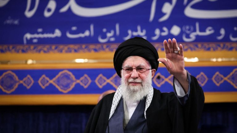 Iranul solicita ONU sa fie tras la raspundere pentru moartea ayatolahului Khamenei Acet atac va avea consecinte profunde