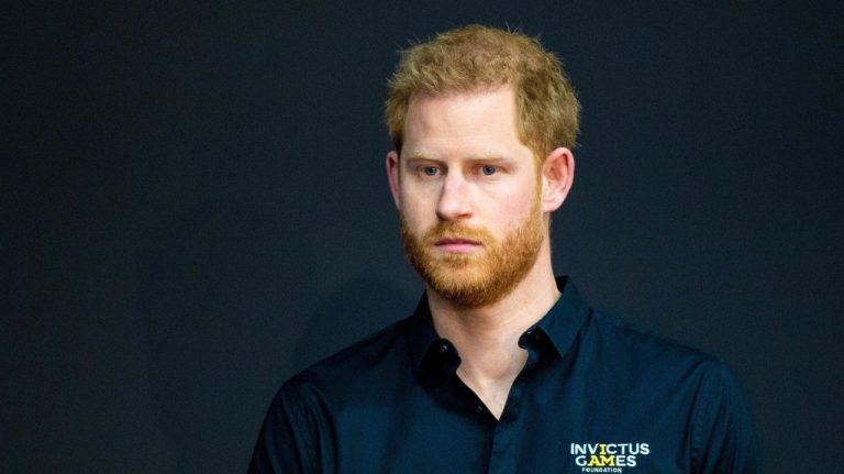 O nouă carte despre prințul Harry generează controverse. A fost denumită „o conspirație absurdă”. O noua carte despre printul Harry genereaza controverse A fost denumita o conspiratie absurda