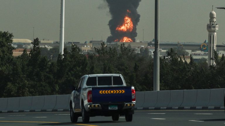 Razboi in Iran ziua 17 Trump solicita sprijin international pentru securizarea Stramtorii Ormuz Pretul petrolului a crescut vertiginos