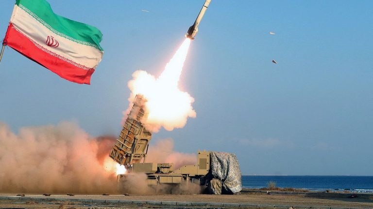 Razboi in Iran ziua a 10 a Israel atacat imediat dupa numirea noului lider suprem iranian O racheta poarta numele sau
