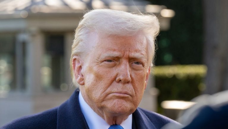 Trump ameninta cu distrugerea Insulei Kharg daca Iranul nu deschide Stramtoarea Ormuz Contradictii Progrese uriasi