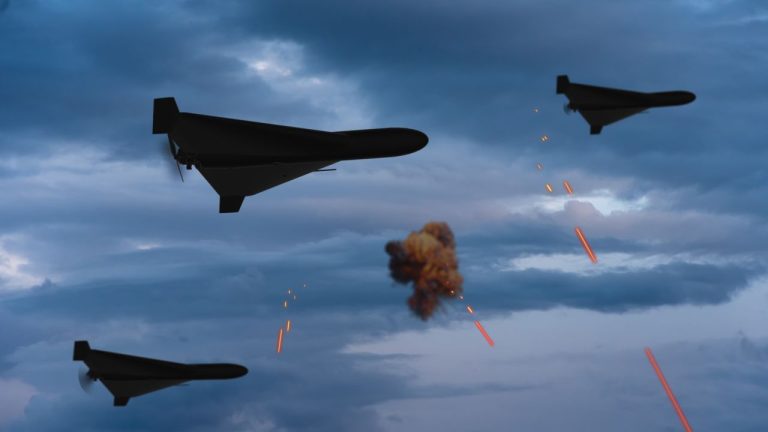 Ucraina pregătește femei pentru fabricarea dronelor militare: „Lucrează din greu. E fantastic să le vezi realizările” Ucraina pregateste femei pentru fabricarea dronelor militare lucreaza din greu e fantastic sa le vezi realizarile