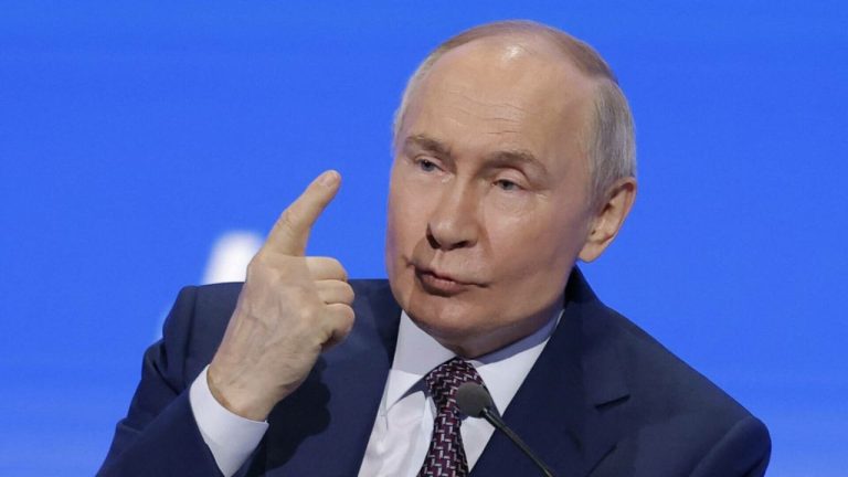 Vladimir Putin, declarație surprinzătoare: „Nu excludem o apropiere de Europa, după ani de tensiuni și război” Vladimir Putin declaratie suprinzatoare Nu excludem o apropiere de Europa dupa ani de tensiuni si razboi