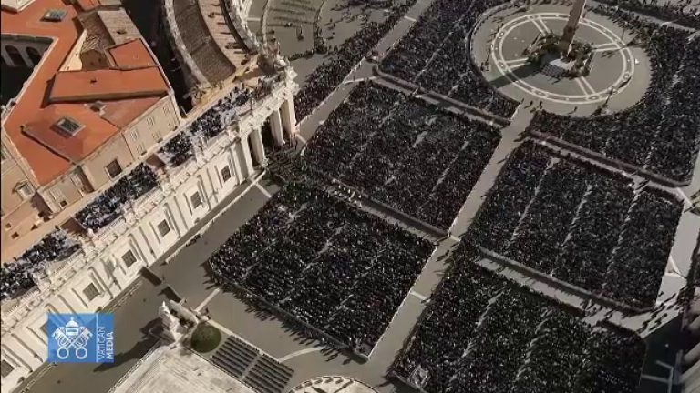 Papa Leon al XIV-lea, mesaj de pace în timpul slujbei de Florii la Vatican: „În jurul lui Iisus se pregătește un război” papa leon al XIV lea mesaj de pace in timpul slujbii de florii la vatican in jurul lui iisus se pregateste un razboi