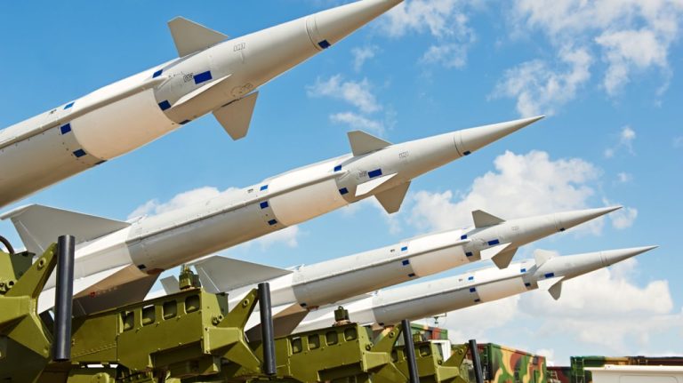 Casa Albă garantează că nu vor fi folosite arme nucleare împotriva Iranului. Tensiunile în Orientul Mijlociu rămân ridicate. Casa Alba garanteaza ca nu vor fi folosite arme nucleare impotriva Iranului Tensiunile in Orientul Mijlociu raman ridicate