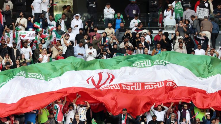 China și Pakistan propun un plan de pace pentru Iran: armistițiu imediat și redeschiderea Strâmtorii Ormuz. China si Pakistan propun un plan de pace pentru Iran armistitiu imediat si redeschiderea Stramtorii Ormuz