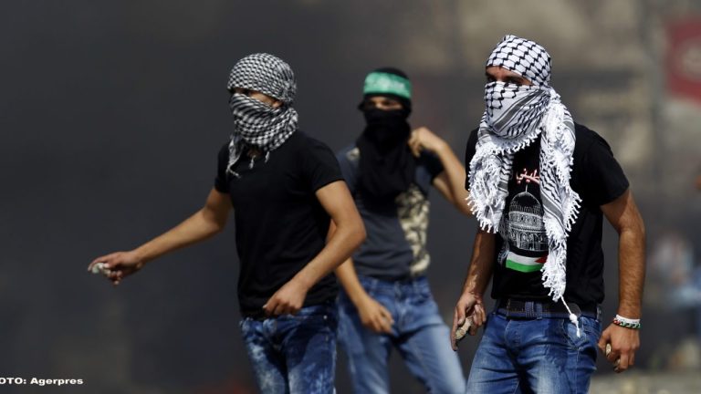 „Reintroducerea pedepsei cu moartea în Israel, considerată o ‘pedeapsă inumană’ pentru palestinieni – ‘Un alt pas către apartheid’” Reintroducerea pedepsei cu moartea in Israel considerata o pedeapsa inumana pentru palestinieni Un alt pas catre apartheid