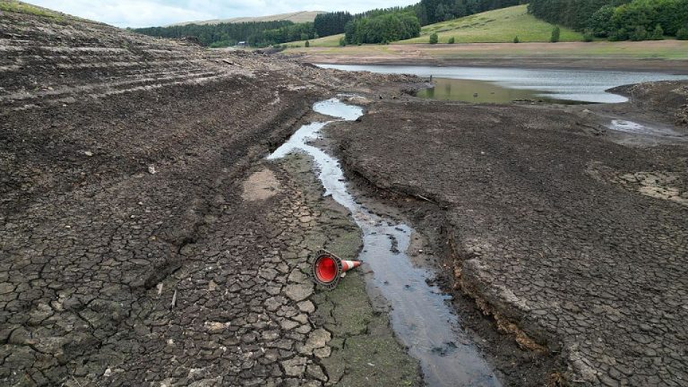 Semnal de alarmă pentru întreaga planetă. Umanitatea se îndreaptă spre noi valuri de căldură extremă. Semnal de alarma pentru intreaga planeta Umanitatea se indreapta spre noi valuri de caldura extrema