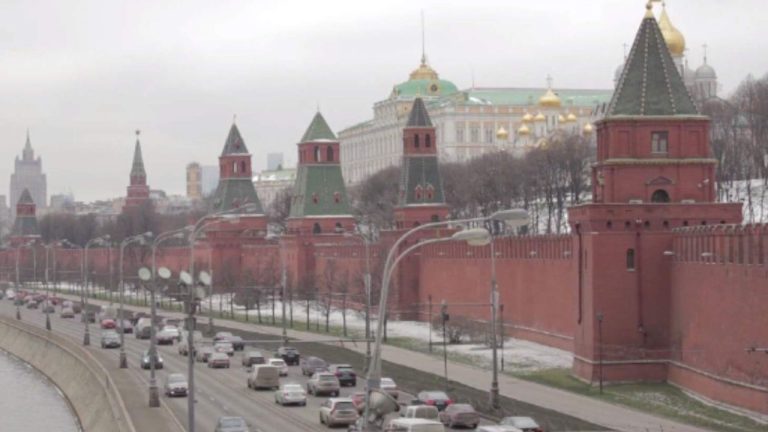 Ucraina a efectuat unul dintre cele mai mari atacuri aeriene asupra Moscovei. O dronă a lovit în apropiere de Kremlin. Ucraina a efectuat unul dintre cele mai mari atacuri aeriene asupra Moscovei O drone a lovit in apropiere de Kremlin