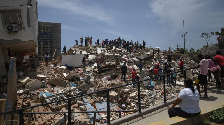 Bilanțul morților și al răniților după cutremurele devastatoare cu magnitudinea de 7,2 și 7,5 din Venezuela Bilanul mortilor si al ranitiilor dupa cutremurele devastatoare cu magnitudinea de 72 si 75 din Venezuela