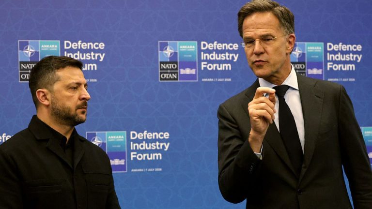 Deciziile liderilor NATO pentru Ucraina la summitul de la Ankara. Care este valoarea „sprijinului lor neclintit” în 2026 Deciziile liderilor NATO pentru Ucraina la summitul de la Ankara Care este valoarea sprijinului lor neclintit in 2026