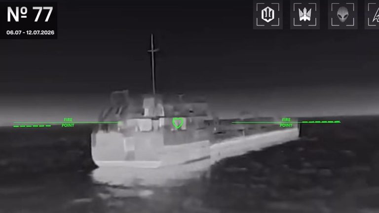 O nouă lovitură pentru Rusia în Marea Azov: Ucraina a atacat alte 10 petroliere din „flota fantomă”, trafic întrerupt. O noua lovitura pentru Rusia in Marea Azov Ucraina a atacat alte 10 petroliere din flota fantoma trafic intrerupt
