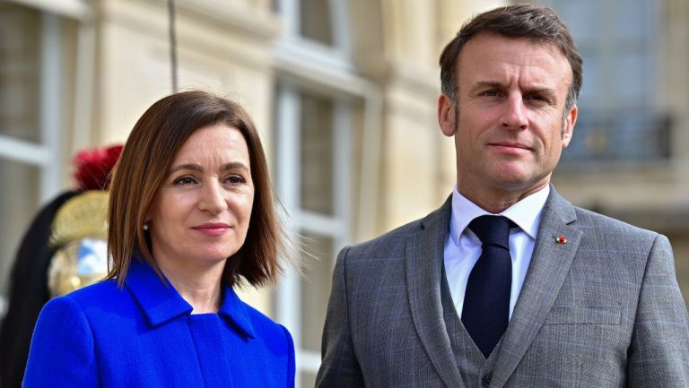 Premieră pentru Maia Sandu. Președinta Republicii Moldova participă la întâlnirea Coaliției de Voință, la invitația lui Macron. Premier pentru Maia Sandu Presidenta Republicii Moldova partici la ntlnirea Coaliiei de Voin la invitaia lui Macron