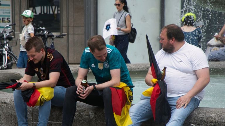 Reforme radicale pentru relansarea Germaniei impozite reduse pensionare la 70 de ani si restrictii privind concediile medicale