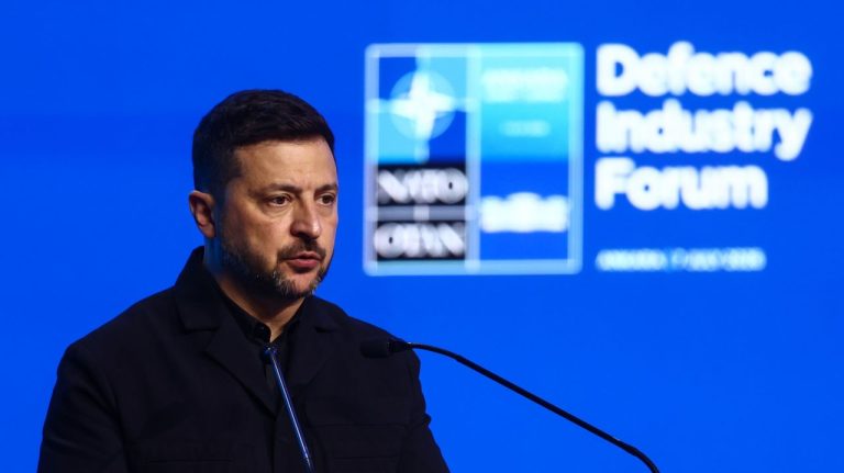 Summit-ul NATO a generat noi clienți pentru industria de apărare a Ucrainei. Mai multe țări vor achiziționa dronele ucrainene. Summitul NATO a generat noi clienti pentru industria de aprare a Ucrainei Mai multe tari vor achizitiona dronele ucrainene