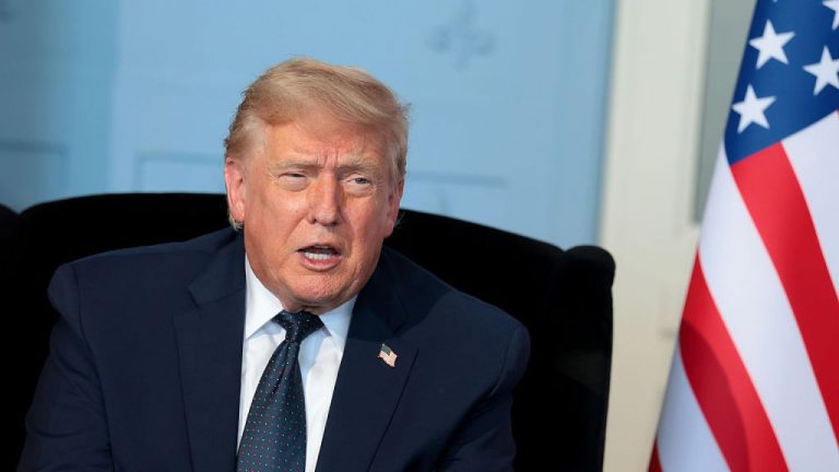 Trump: „Am dat ordin Pentagonului să bombardeze Iranul la nivele nemaivăzute, dacă voi fi asasinat” Trump Am dat ordin Pentagonului sa bombardeze Iranul la nivele nemaivazute daca voi fi asasinat