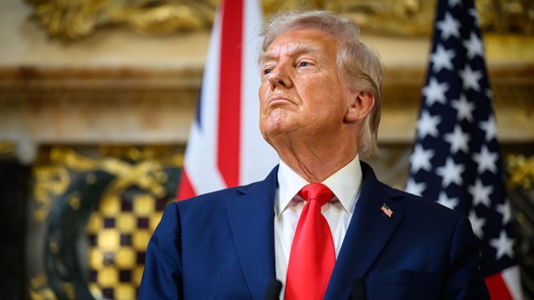 Trump a promis un atac de amploare asupra „Muntelui Târnăcopului” din Iran. Ce ascunde regimul de la Teheran acolo? Trump a promis un atac de amploare asupra Muntelui Tarnacopului din Iran Ce ascunde regimul de la Teheran acolo