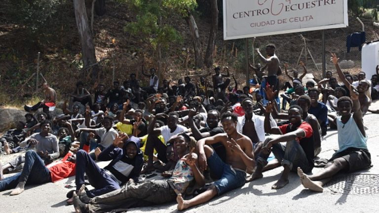 „Venim pentru că avem o viață dificilă în Maroc”. Mărturii ale migranților care au pătruns în Ceuta. Reacții vehemente în Europa. Venim pentru ca avem o viata dificila in Maroc Marturii ale migrantilor care au patruns in Ceuta Reactii vehemente in Europa