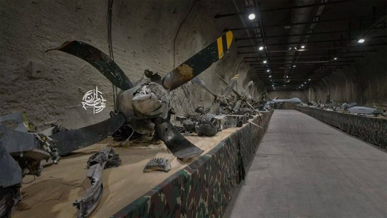 Iranul își expune „trofeele” din conflictul cu SUA și Israel. Ce capturi au dezvăluit Gardienii Revoluției. Iranul isi expune trofeele din conflictul cu SUA si Israel Ce capturi au dezvaluit Gardienii Revolutiei