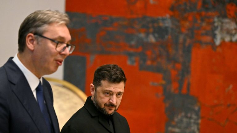 Nemulțumirile lui Zelenski în Belgrad, la prima sa vizită oficială în Serbia: „Ucraina nu poate să piardă timpul cu scepticism” Nemultumirile lui Zelenski in Belgrad la prima sa vizita oficiala in Serbia Ucraina nu poate sa piarda timpul cu scepticism