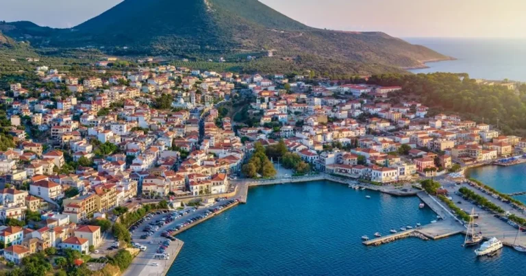 10.000 de euro pentru mutarea definitivă în anumite zone din Grecia. Cine poate primi suma 10.000 de euro pentru mutarea definitivă în anumite zone din Grecia. Cine poate primi suma