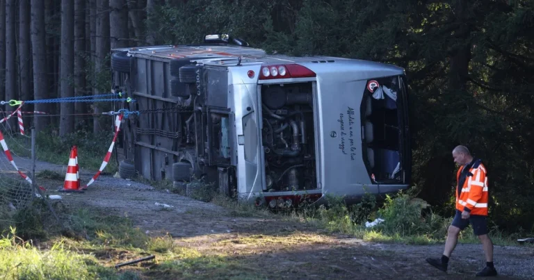 Accident cu autocar în Germania: doi turiști morți și alți pasageri grav răniți