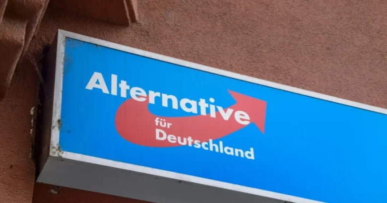 AfD blochează în Heidenau plăcuțele comemorative pentru victimele nazismului AfD blochează în Heidenau plăcuțele comemorative pentru victimele nazismului