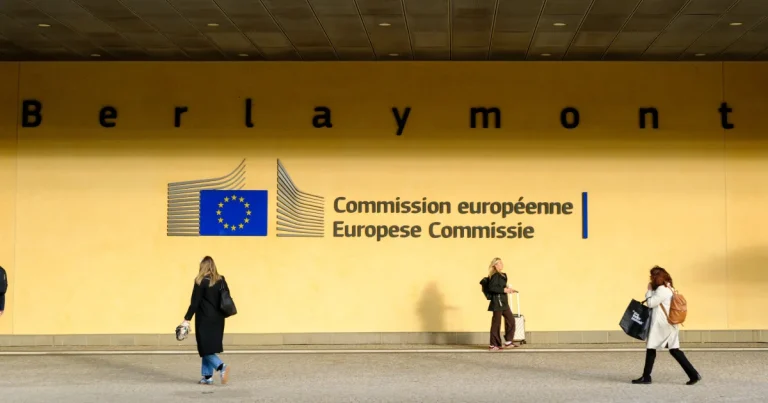 CE solicită României implementarea Directivei anti-spălare a banilor CE solicită României implementarea Directivei anti-spălare a banilor