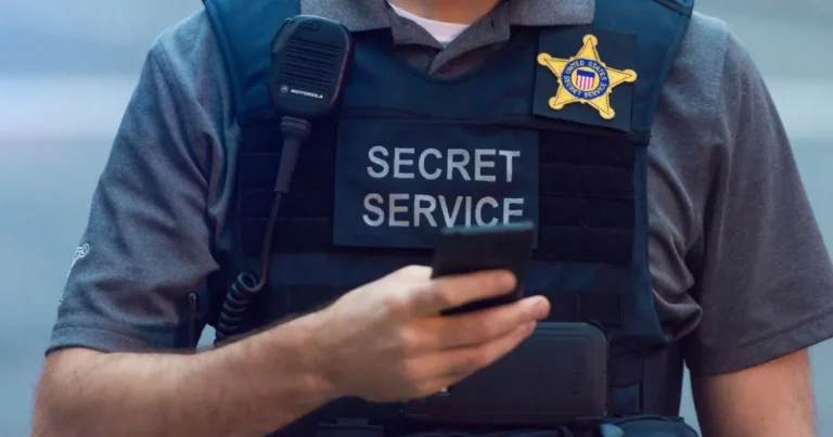 Complot „de tip Război Rece” pentru infiltrarea în Secret Service Complot „de tip Război Rece” pentru infiltrarea în Secret Service
