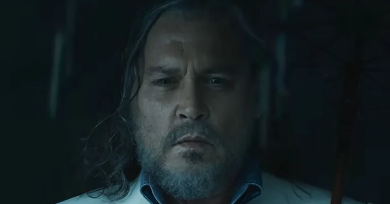 Johnny Depp revine în film, de nerecunoscut. Imagini cu Penélope Cruz Johnny Depp revine în film, de nerecunoscut. Imagini cu Penélope Cruz