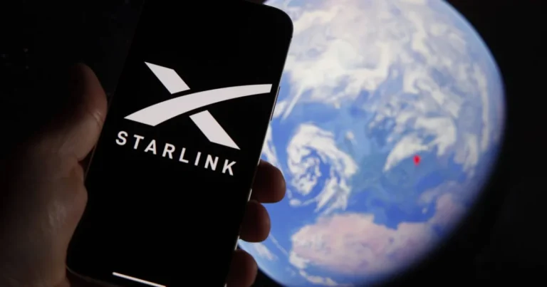 Kremlinul: Folosirea Starlink pentru atacuri în adâncul Rusiei, un „pas dezastruos” Kremlinul: Folosirea Starlink pentru atacuri în adâncul Rusiei, un „pas dezastruos”