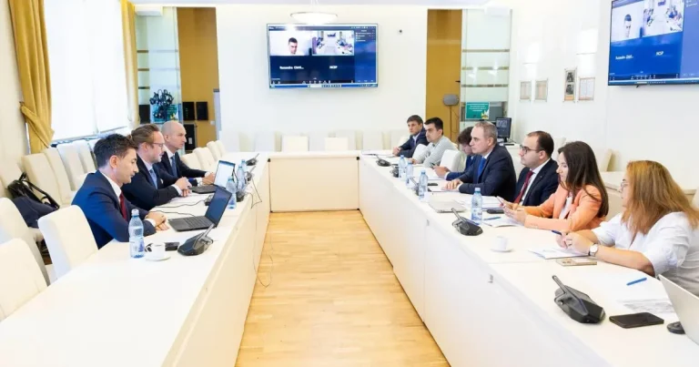 Nazare: Execuția bugetară și consolidarea fiscală apără ratingul României la S&P Nazare: Execuția bugetară și consolidarea fiscală apără ratingul României la S&P