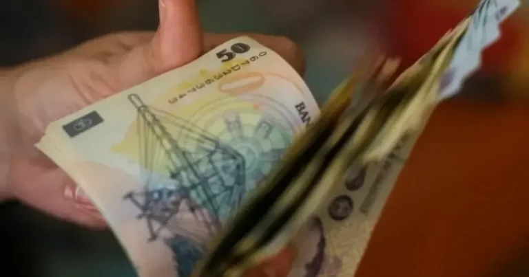 O treime din banii românilor merg pe taxe și mâncare. Veniturile nu țin pasul