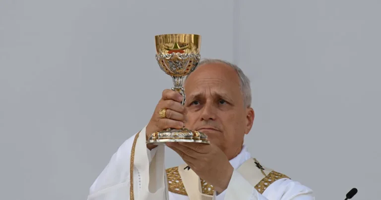 Papa Leon al XIV-lea deplânge masacrul inutil și sugerează compromisuri în Ucraina