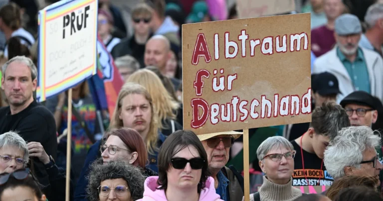Proteste în Germania după victoria AfD: 150.000 de oameni în stradă Proteste în Germania după victoria AfD: 150.000 de oameni în stradă