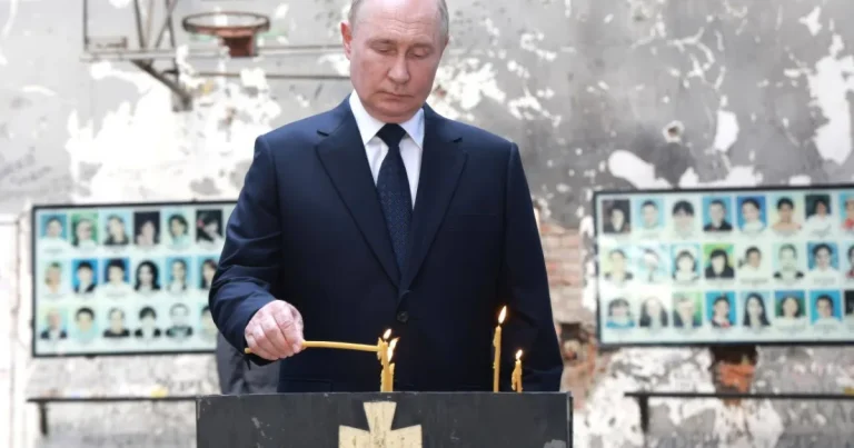Putin, despre un război al Rusiei împotriva Europei: „Vom reflecta bine” Putin, despre un război al Rusiei împotriva Europei: „Vom reflecta bine”