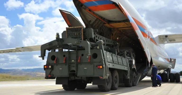 Rusia pune condiții la vânzarea armelor către o țară NATO. Cine nu le poate cumpăra