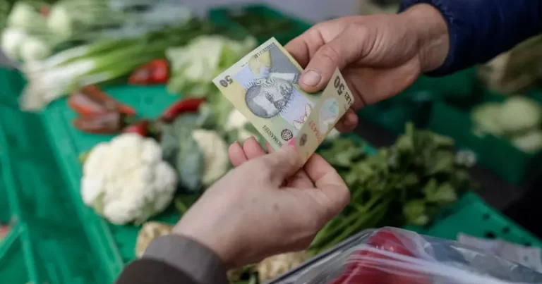 Scumpirile continuă: comerțul și serviciile anticipează noi creșteri de prețuri Scumpirile continuă: comerțul și serviciile anticipează noi creșteri de prețuri