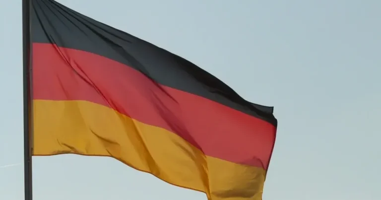 Documentele necesare pentru a lucra în Germania, explicate pas cu pas Documentele necesare pentru a lucra în Germania, explicate pas cu pas