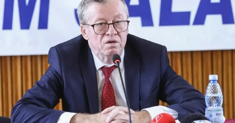 Indexarea pensiilor în 2027: trei scenarii cu majorări de 5%, 7,3% sau 10% Indexarea pensiilor în 2027: trei scenarii cu majorări de 5%, 7,3% sau 10%