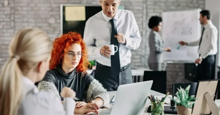 Instrumente care transformă analiza concurenței într-un avantaj competitiv Instrumente care transformă analiza concurenței într-un avantaj competitiv