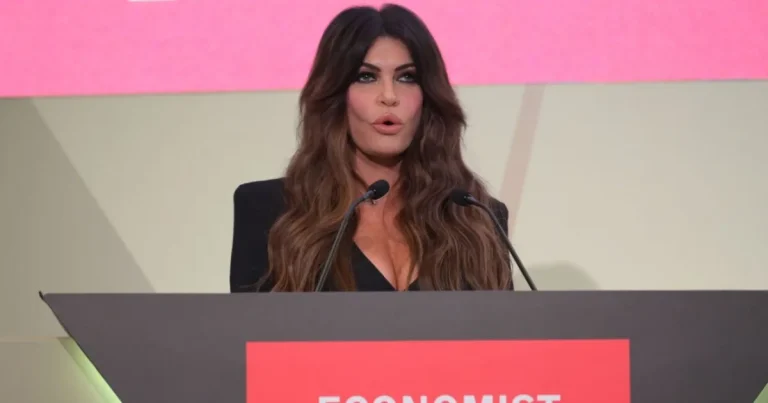 Kimberly Guilfoyle, acuzată de tiranie. Ar fi concediat un agent că nu i-a dus gheață Kimberly Guilfoyle, acuzată de tiranie. Ar fi concediat un agent că nu i-a dus gheață